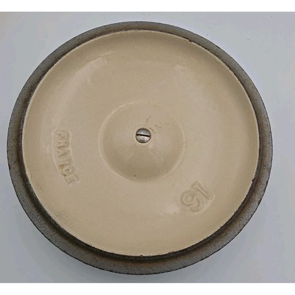 Vintage Le Creuset Cast Iron Light Blue #16 1 Qt Sauce Pot w/Spout Wood W/Lid